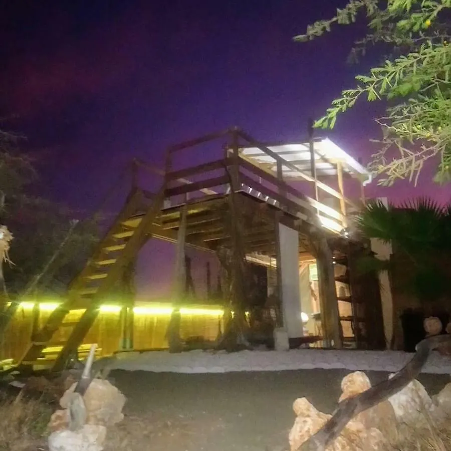 Bed and breakfast Art Bnb - Art, Nature, Adventure, Away From Tourism, Among Locals, Many Extras Savaneta