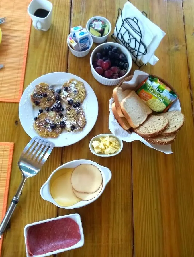 Bed and breakfast Art Bnb - Art, Nature, Adventure, Away From Tourism, Among Locals, Many Extras Savaneta Aruba